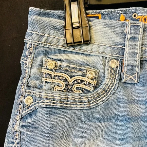 Rock Revival Jelina denim shorts. - Picture 3 of 8